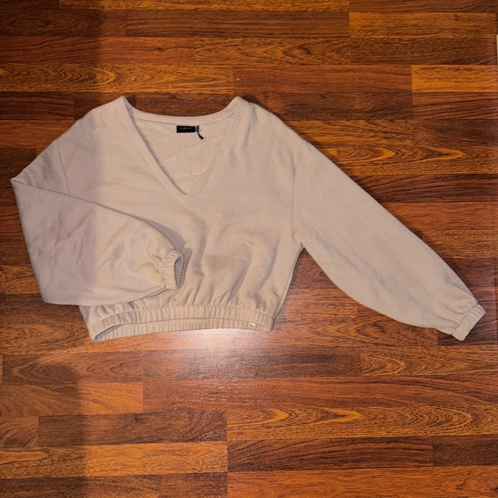 Urban Outfitters | Sweater